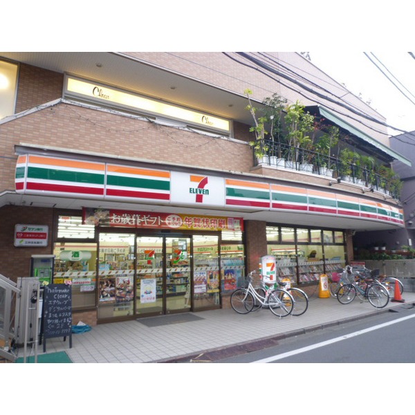 コンビニ　セブンイレブン柴崎駅南口店（コンビニ）まで70m