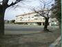 中学校　調布市立第六中学校（中学校）まで924m