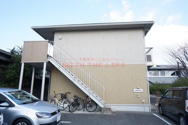 建物外観　外観は落ち着いています