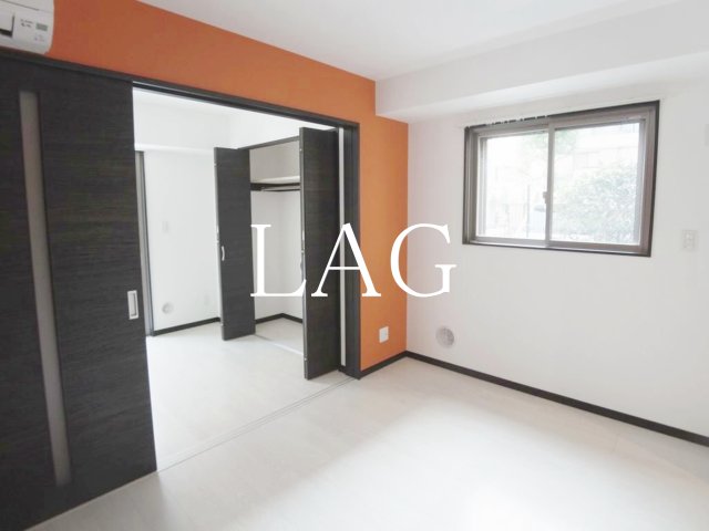 居室・リビング　洋室のお部屋です。