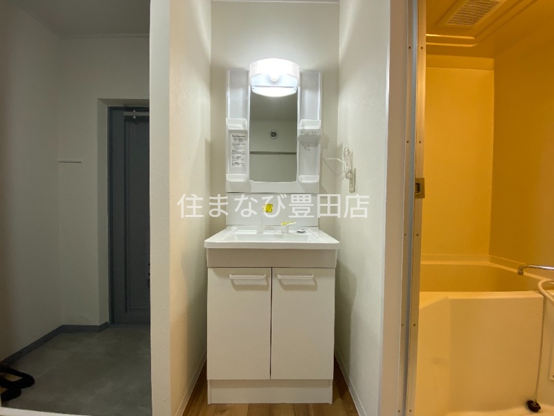 洗面設備　同型別部屋写真