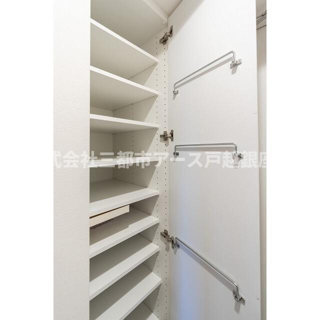 その他　コンフォリア二葉