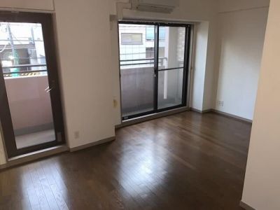 居室・リビング　＊別部屋参考写真