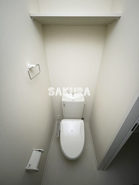 トイレ　嬉しい温水洗浄便座♪