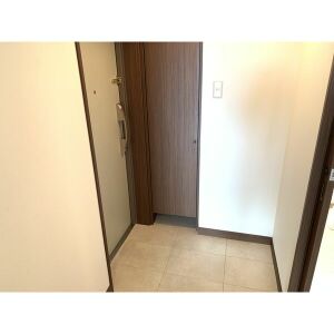 玄関　ダブルロック