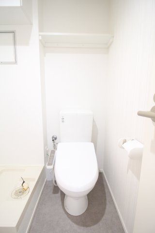 トイレ　（別タイプ参考写真）イヴメール目白 豊島区目白５