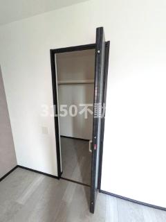 収納　建築中です。