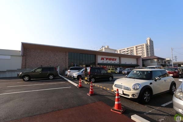 スーパー　キョーエイ福島店（スーパー）まで768m
