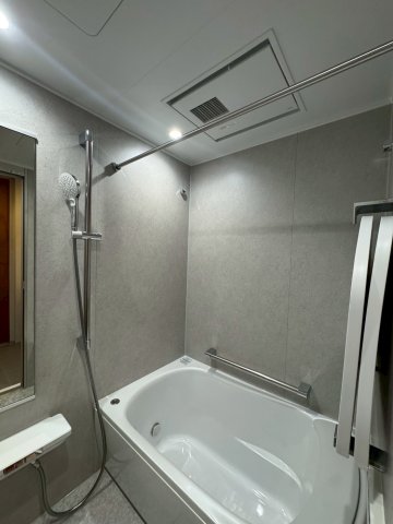 バス・シャワールーム　バス※別部屋参考写真