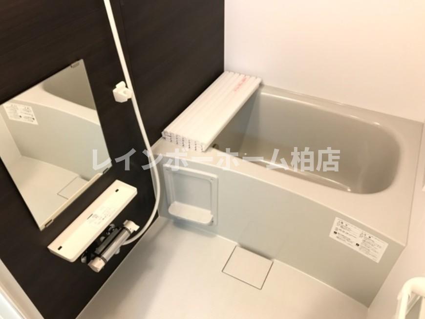 バス・シャワールーム　日々の疲れを癒すお風呂付です