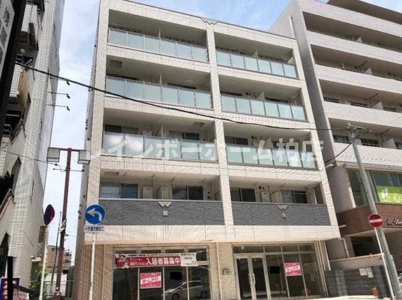 建物外観　外観は落ち着いています