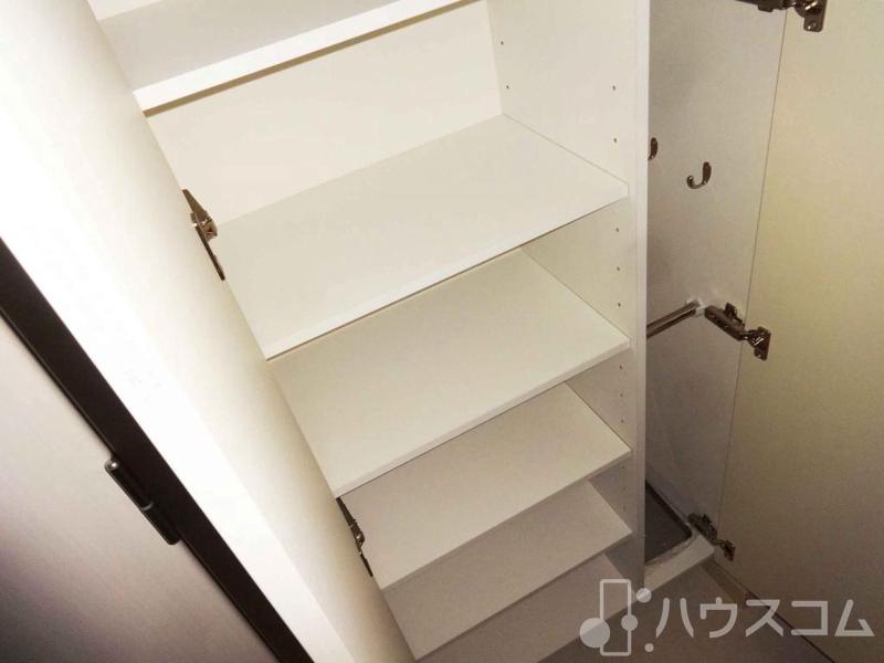 玄関　玄関周りを綺麗にどうぞ。