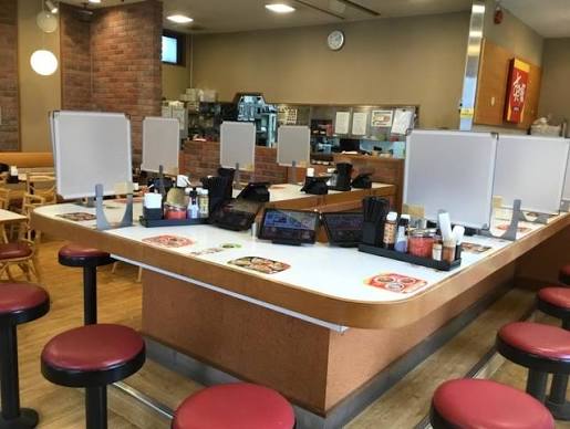 飲食店　すき家桜新道南大井店（飲食店）まで472m