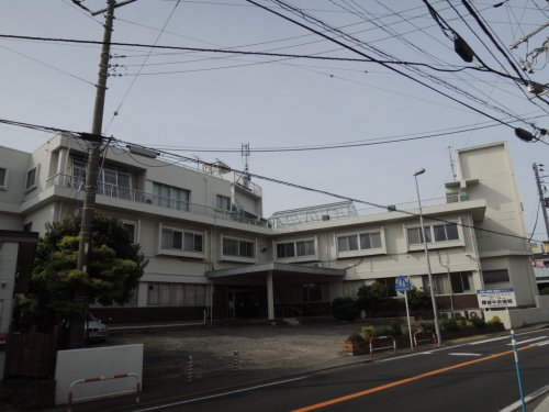 病院　腰越中央医院（病院）まで84m