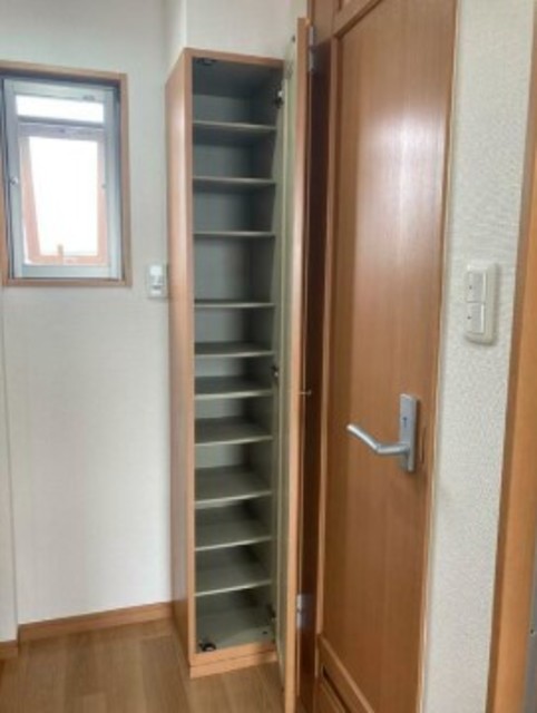 収納　シューズボックス