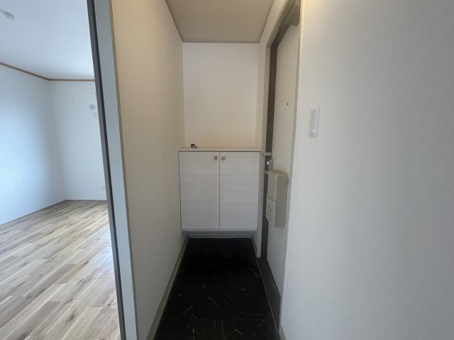 玄関　シンプルで使いやすい玄関です
