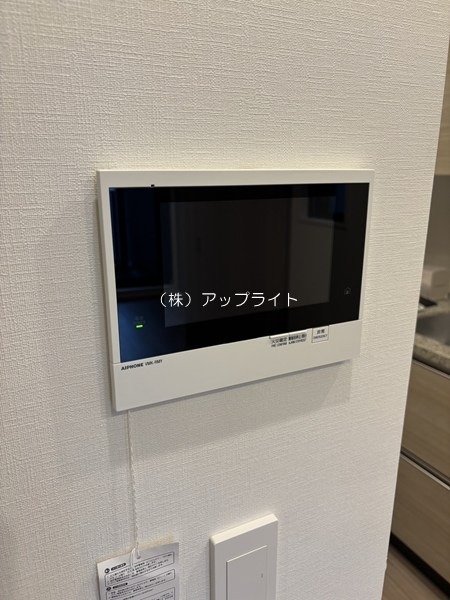 セキュリティ　モニター付インターホン