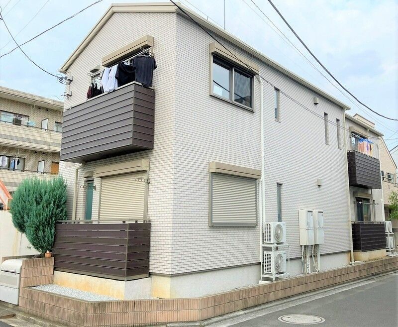 建物外観　★角部屋2面採光★