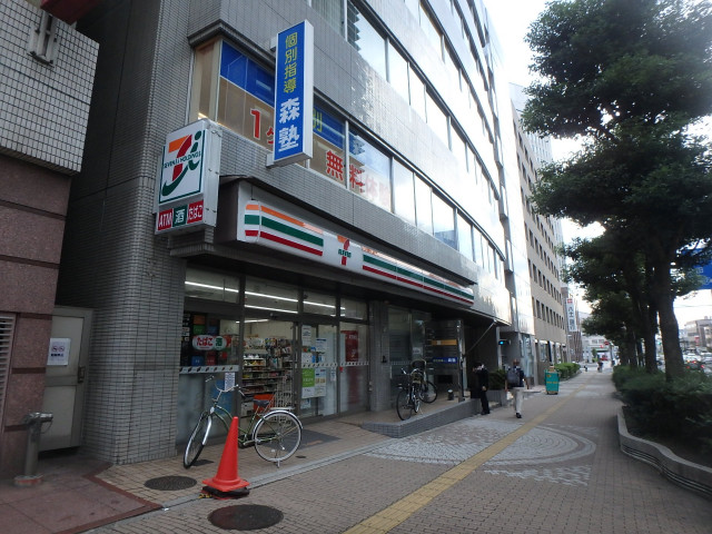 コンビニ　セブンイレブン大宮ソニックシティ前店（コンビニ）まで700m