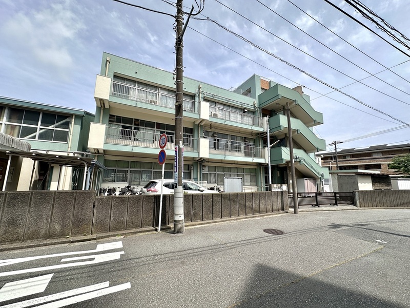 横浜市神奈川区白幡西町 戸建の周辺写真