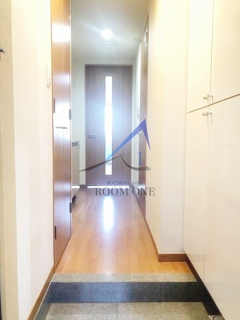 玄関　玄関です。