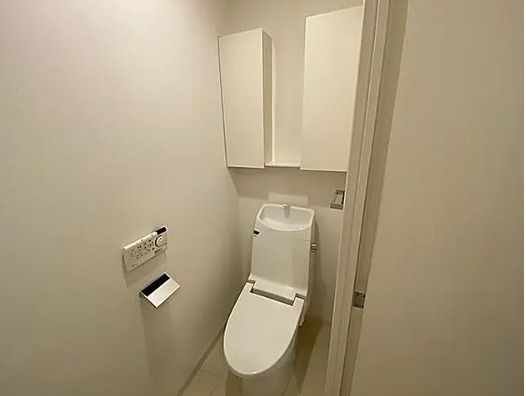トイレ　シンプルで使いやすいトイレです