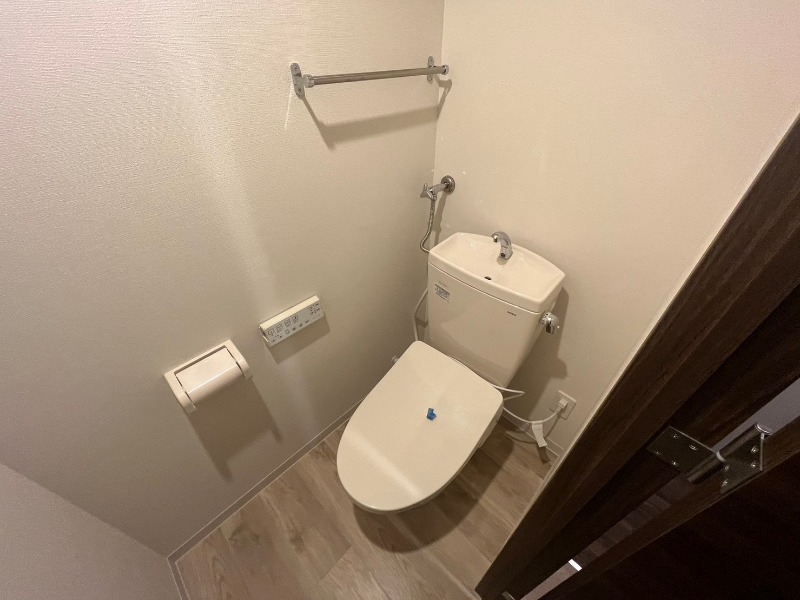 トイレ　トイレです。ウォシュレット付を探している方、おすすめです！