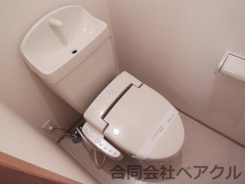 トイレ　コンパクトで使いやすいトイレです