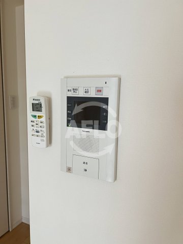 その他　エスライズ北堀江　モニター付きインターホン