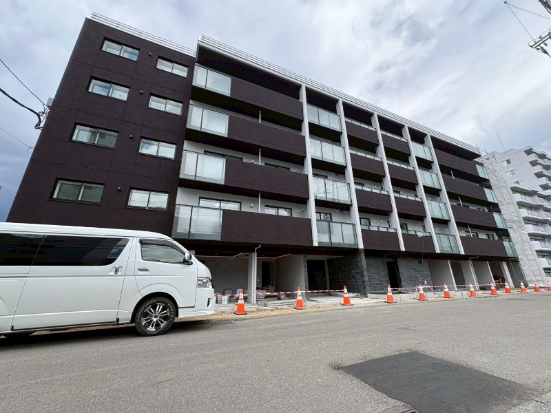 建物外観　札幌市白石区本郷通１丁目「ステラ　ポラーレ」