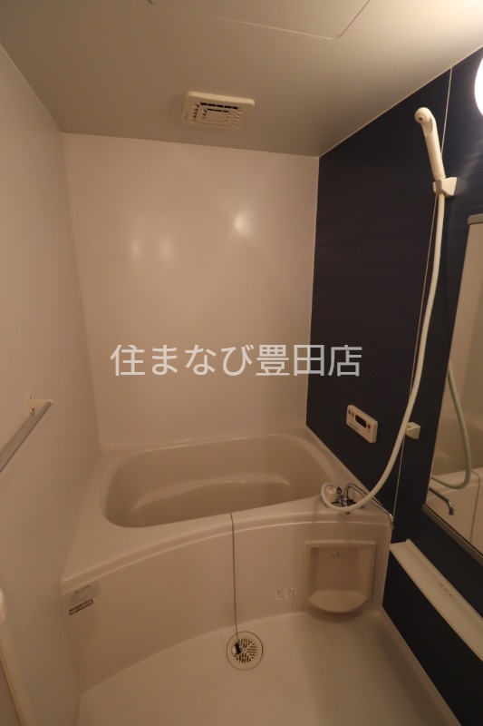 バス・シャワールーム　同型タイプ