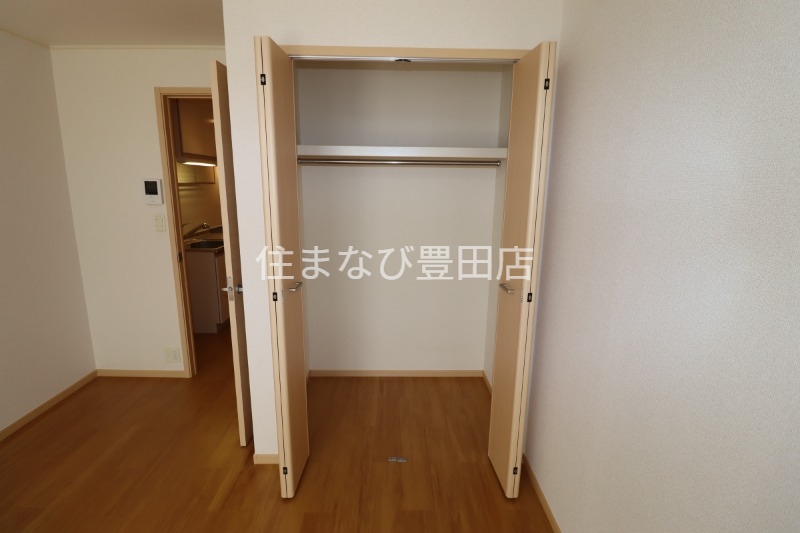 収納　同型タイプ
