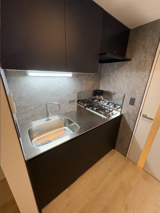 キッチン　※住戸参考写真　実際とは異なる場合がございます。