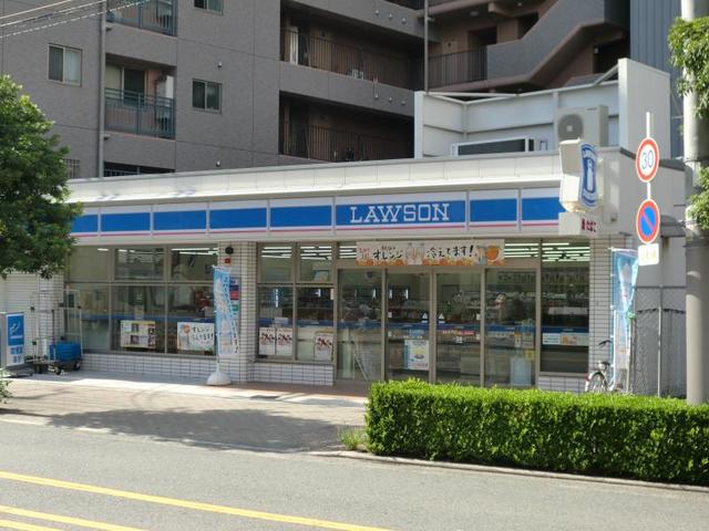 コンビニ　ローソン南堀江三丁目店（コンビニ）まで304m