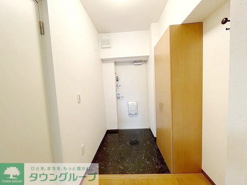 玄関　お問合せは(株)タウンハウジングレジデンス事業部までお問合…