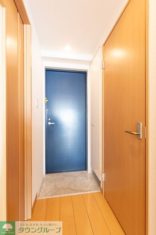玄関　お部屋探しは株式会社　タウンハウジング　までお気軽にお問合…