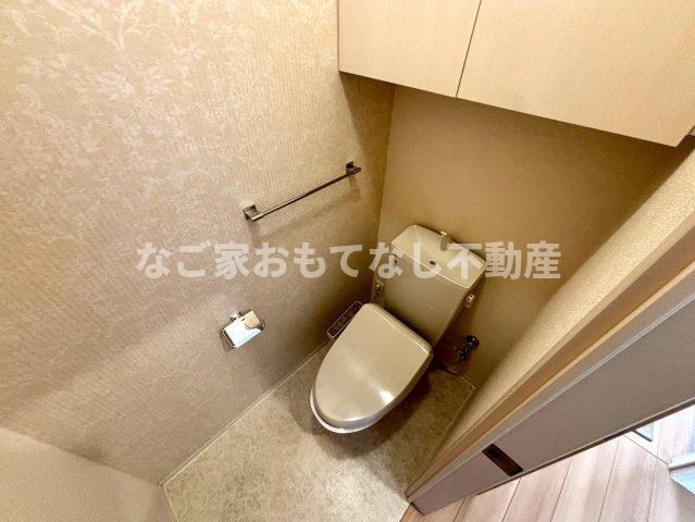 トイレ　写真は別号室
