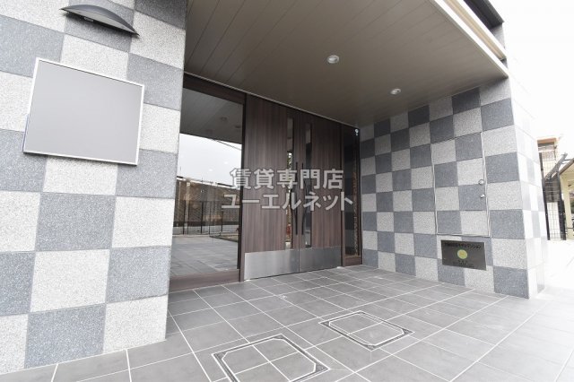 エントランス　エントランス