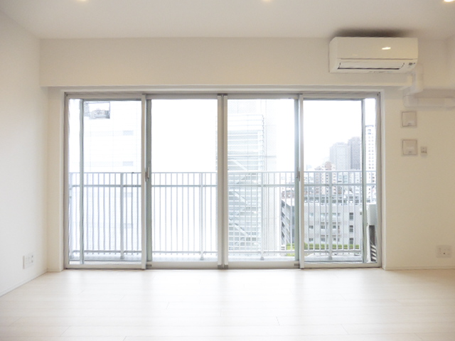 居室・リビング　内観※別部屋参考写真