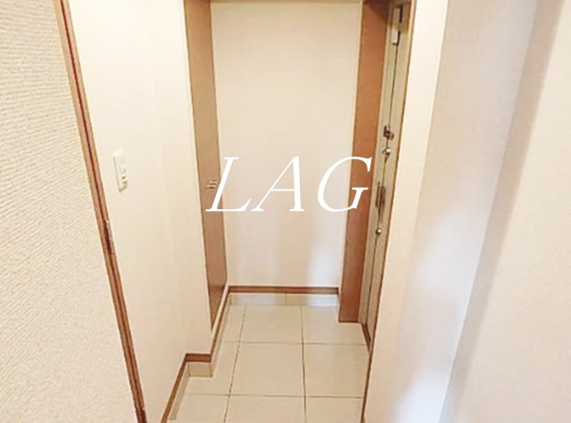 玄関　玄関です。