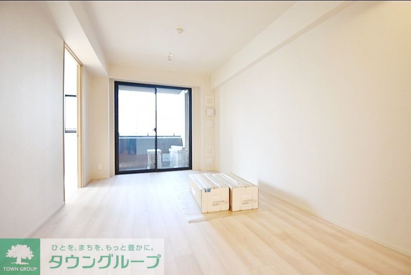 居室・リビング　お問合せは(株)タウンハウジングレジデンス事業部　赤坂店・…