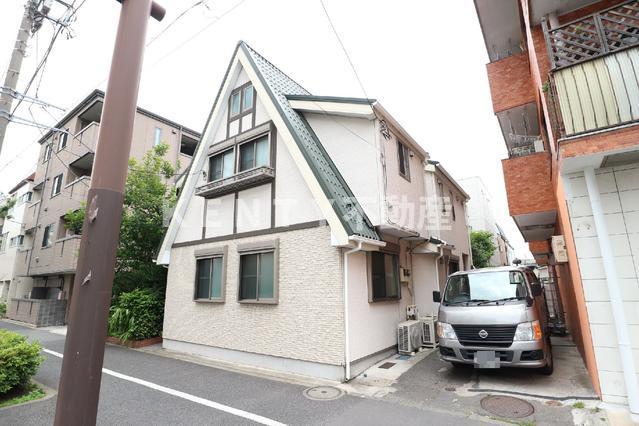 建物外観　外観は落ち着いています