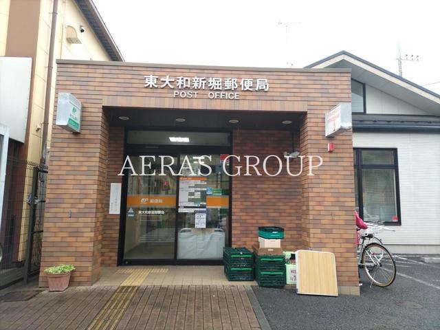 郵便局　東大和新堀郵便局（郵便局）まで440m