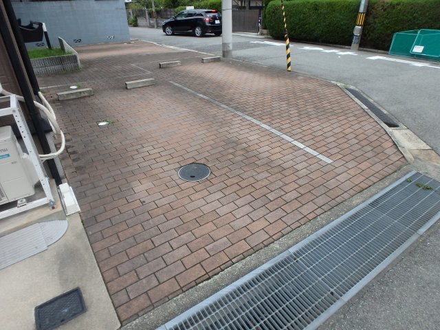 その他共有部分　駐車場です