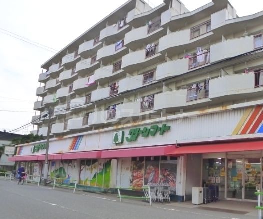 スーパー　グリーンマート新小岩東店（スーパー）まで640m