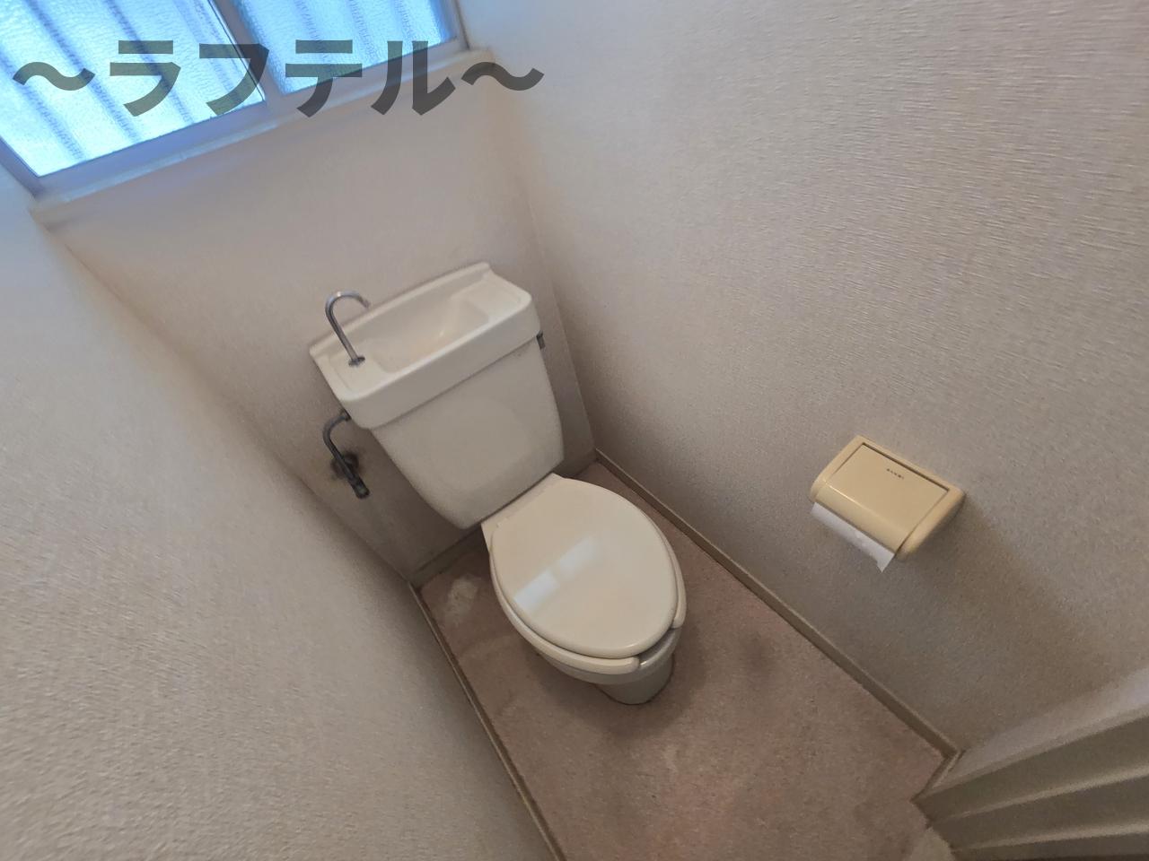 トイレ　別部屋イメージ写真