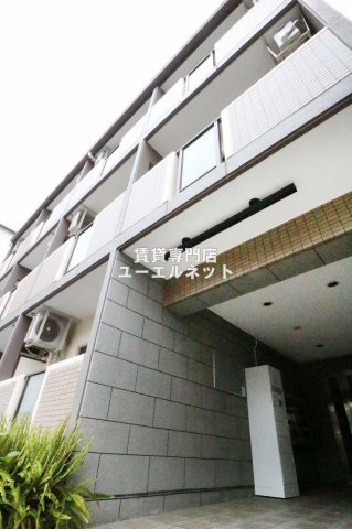 建物外観　シンプルで洗練されたデザインが毎日の暮らしに心地よさをプラス