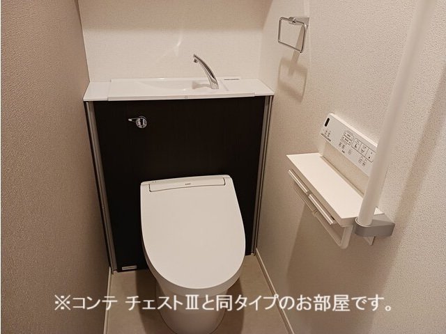 トイレ　トイレもきれいです