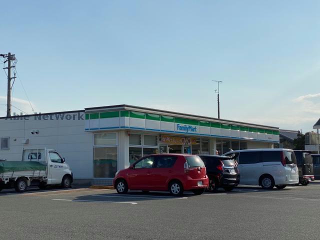 コンビニ　ファミリーマート阿南津乃峰店（コンビニ）まで1217m