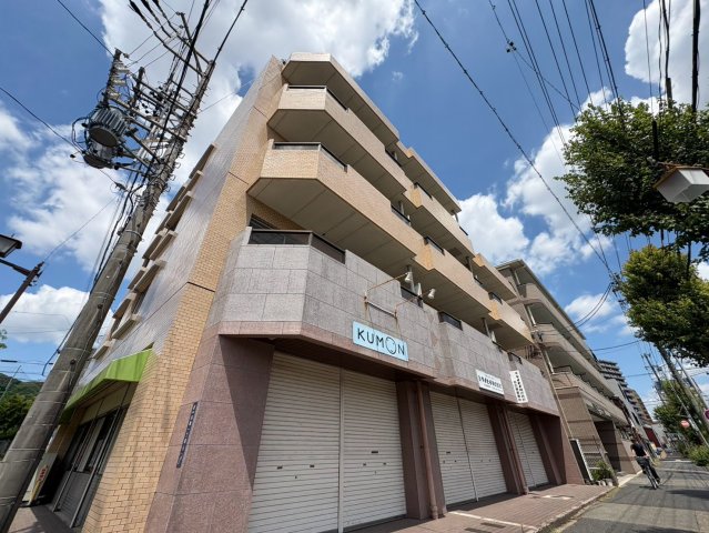 建物外観　メゾン白鳥